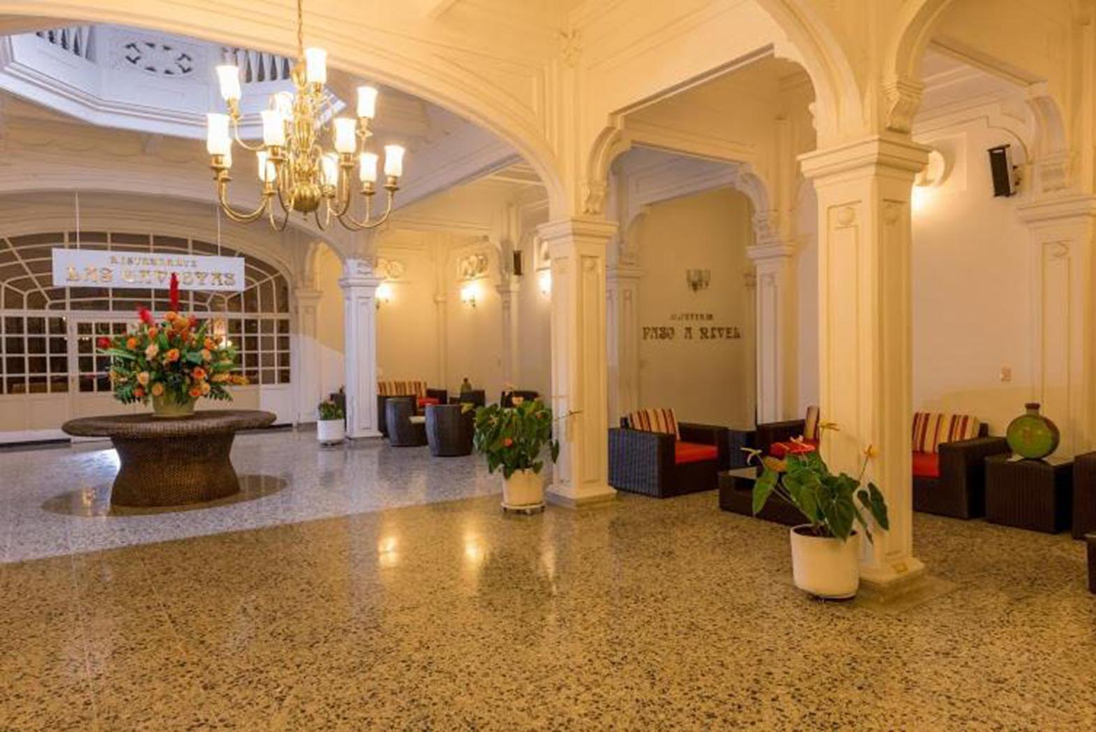 Hotel Tequendama Inn Estacion Buenaventura Esterno foto