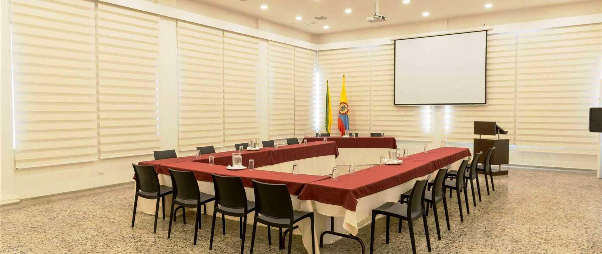 Hotel Tequendama Inn Estacion Buenaventura Esterno foto